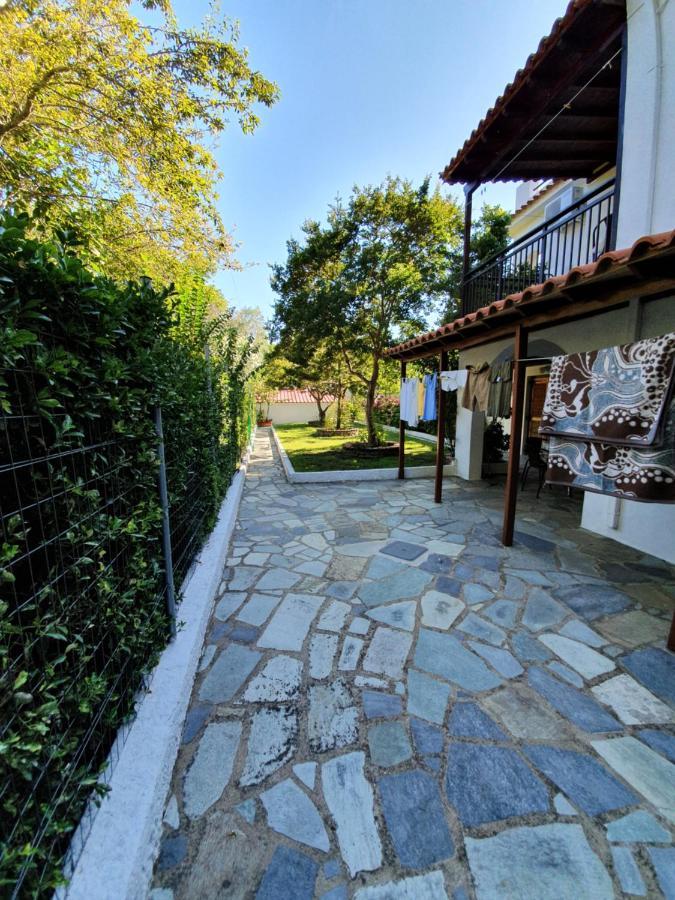 Dionisos Studios And Apts Skiathos 쿠쿠나리에스 외부 사진